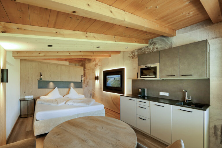 Aaprtments-Hinundweg-Zillertal-Apartment-Panorama-3
